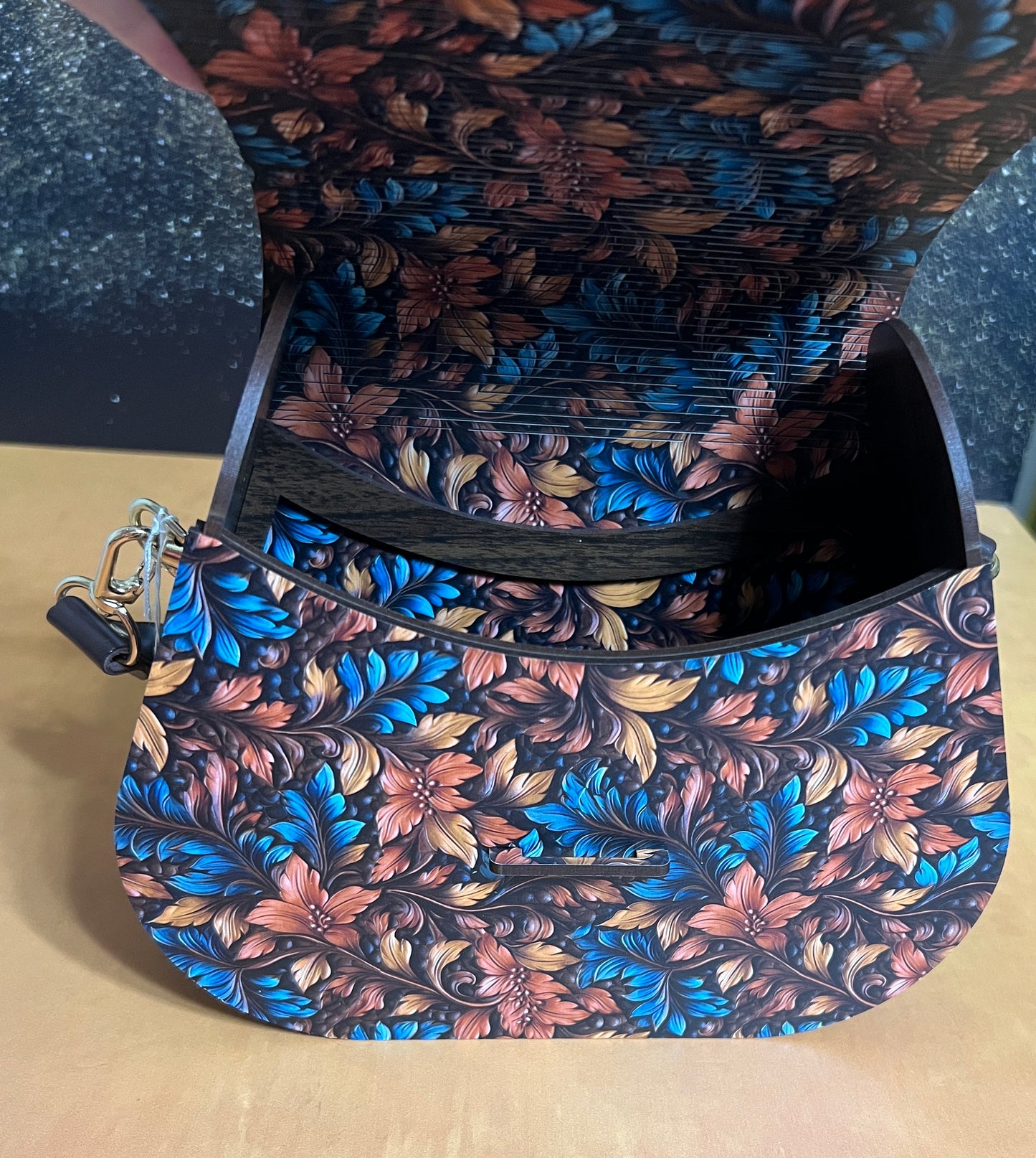 Special Occasion Purse - Sporran Western Leaves